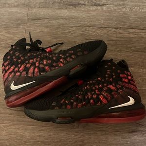 Nike LeBron 17 Infrared VI 6.5